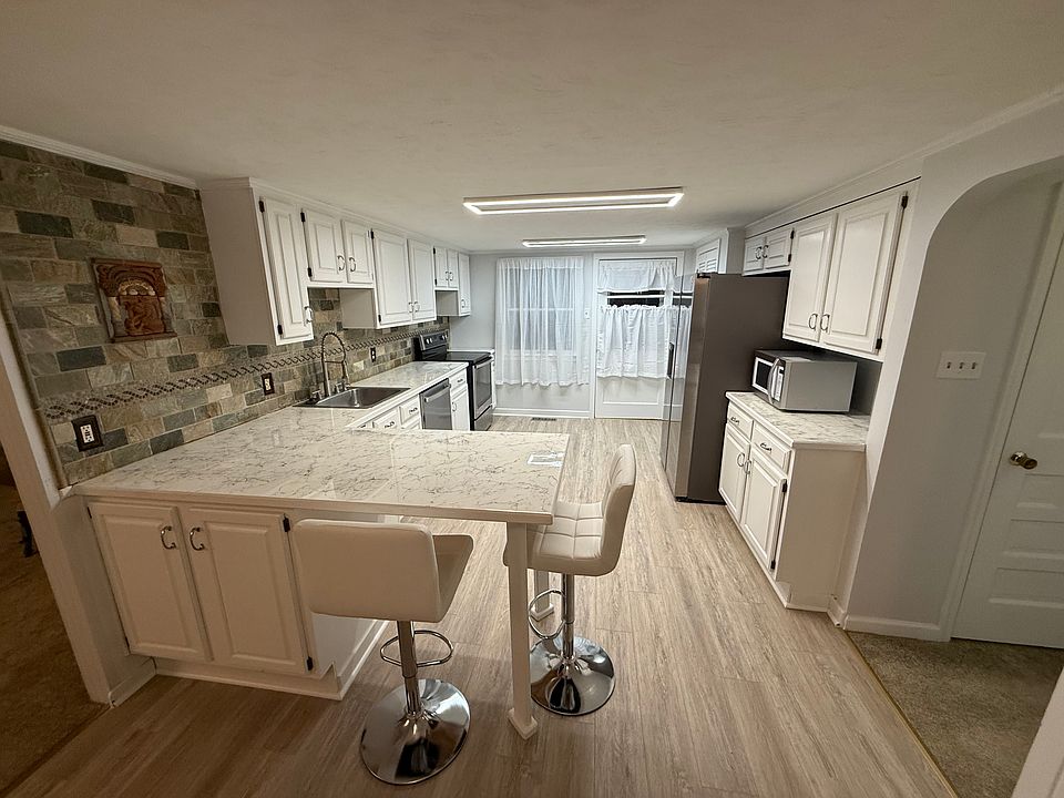 1st image of 816 Philadelphia Ave
