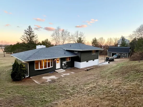 N3791 Townline Ll Rd, Mauston, WI 53948