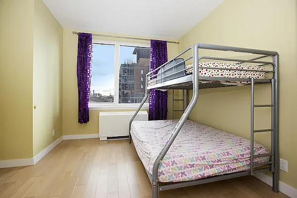 Rented by Manhattan Boutique Real Estate | media 38