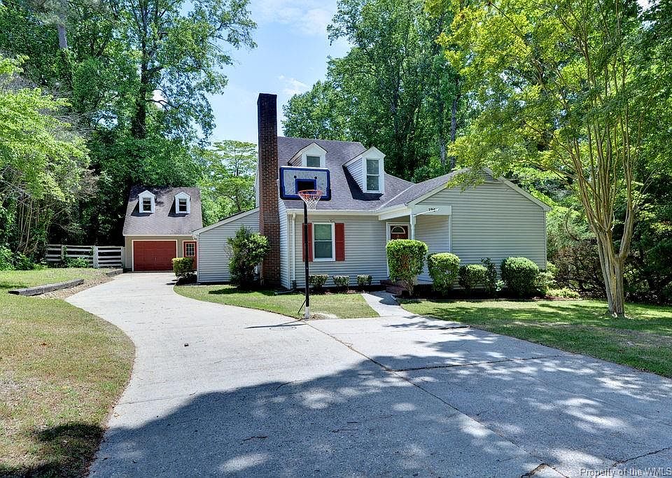 1st image of 126 Indian Cir