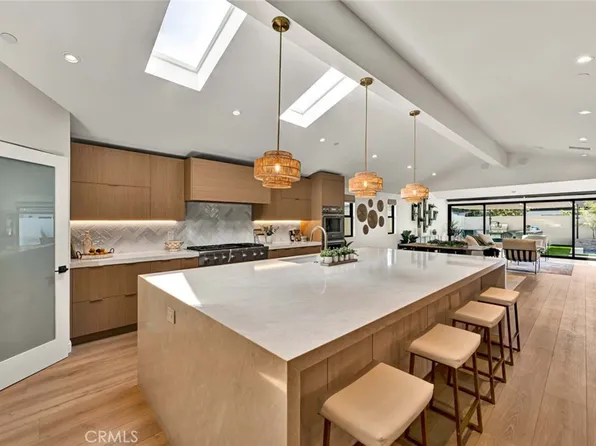 3262 Ruth Elaine Dr, Los Alamitos, CA 90720