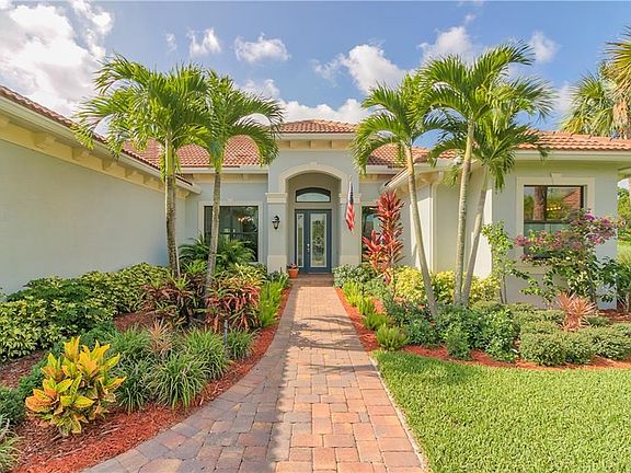 2nd image of 5517 SW Peach Palm Pl