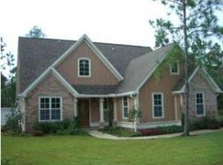 51 Village Ct, Freeport, FL 32439