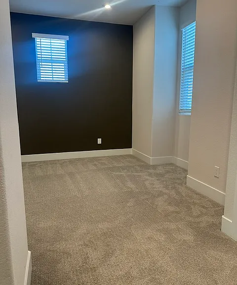 99 Jagla St — Photo 27