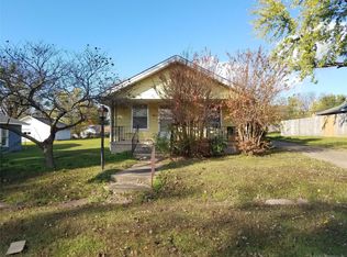 415 E 3rd Ave, Bristow, OK 74010