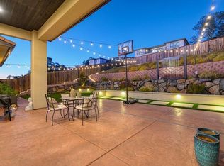 698 Sundahl Dr, Folsom, CA 95630