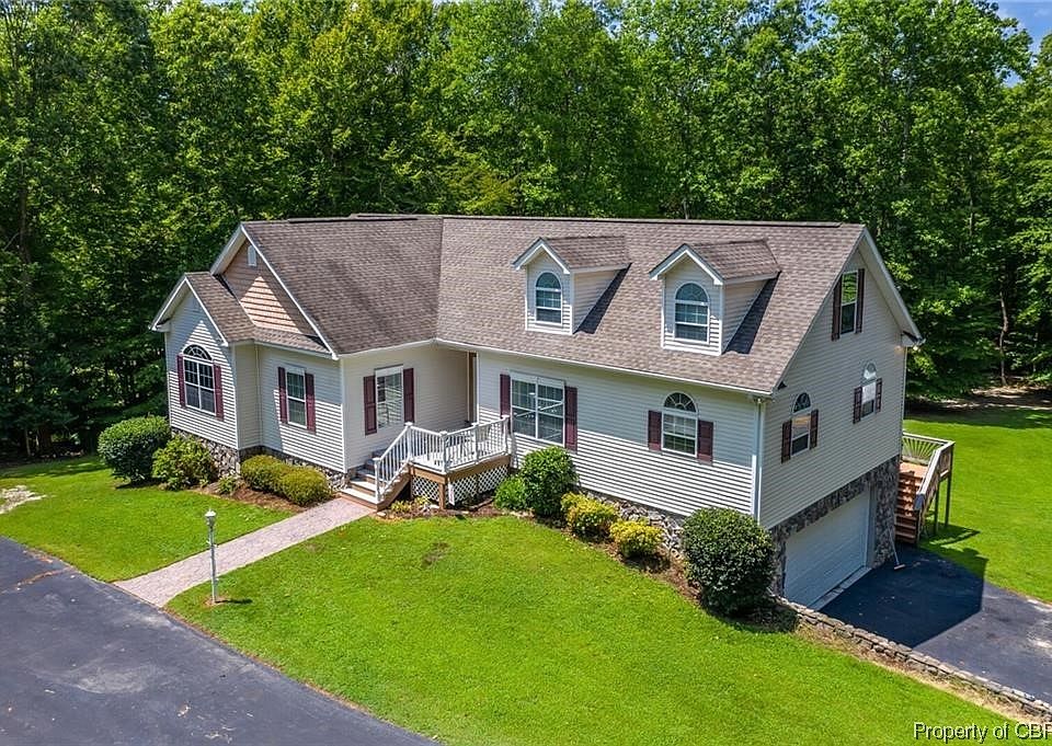 800 Mariners Woods Dr, Hartfield, VA 23071 | Zillow