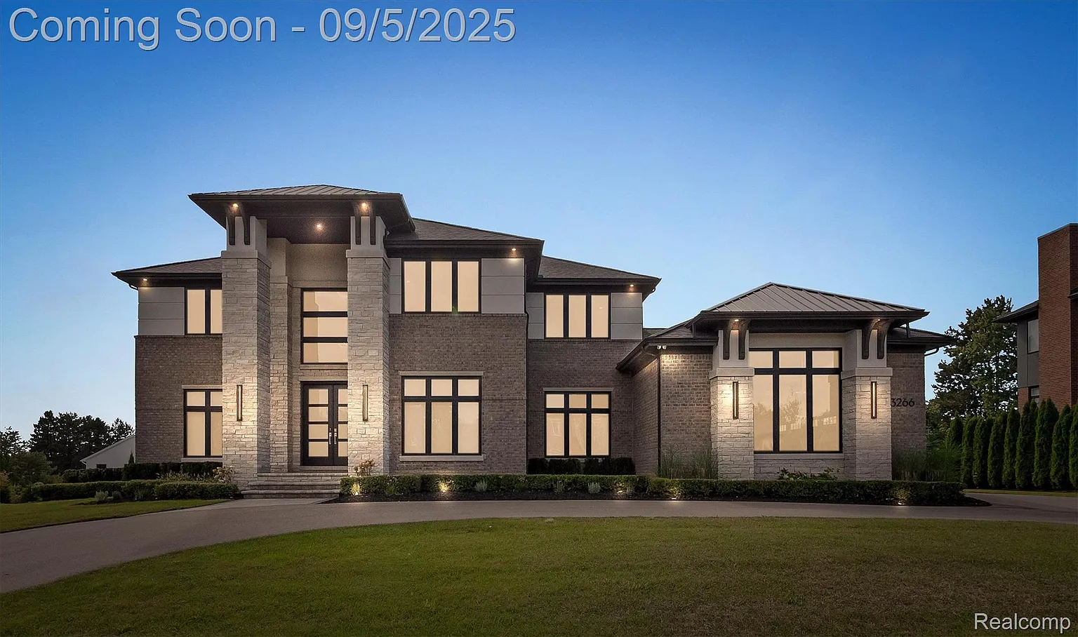 3266 Baron Dr photo 1