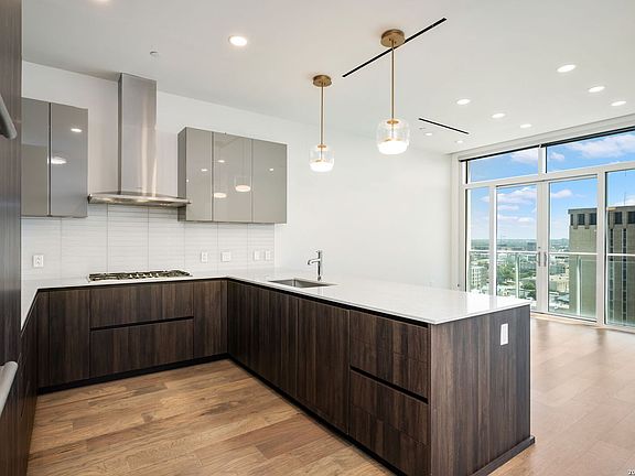 2nd image of 123 Lexington Ave APT 1205