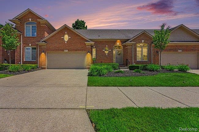 1st image of 57554 Brookfield Way