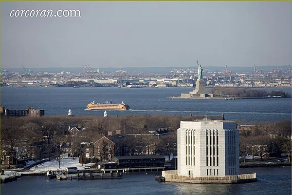 Sold by Corcoran | media 16