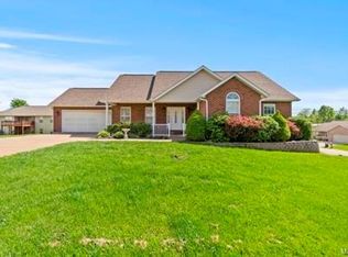 122 Shady Oaks, Jackson, MO 63755