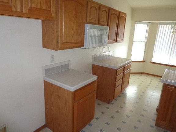 5th image of 1507 Montara Dr NW
