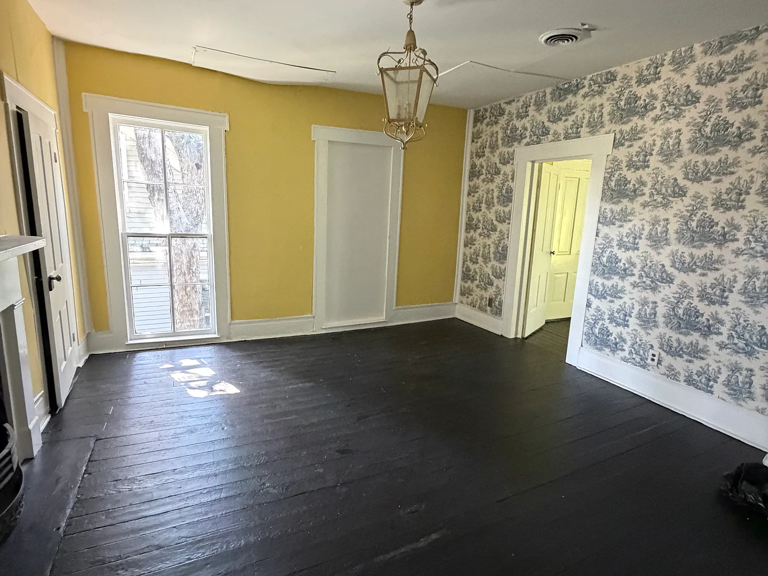 2 bed, 1500 sqft, $1,250 — Photo 2
