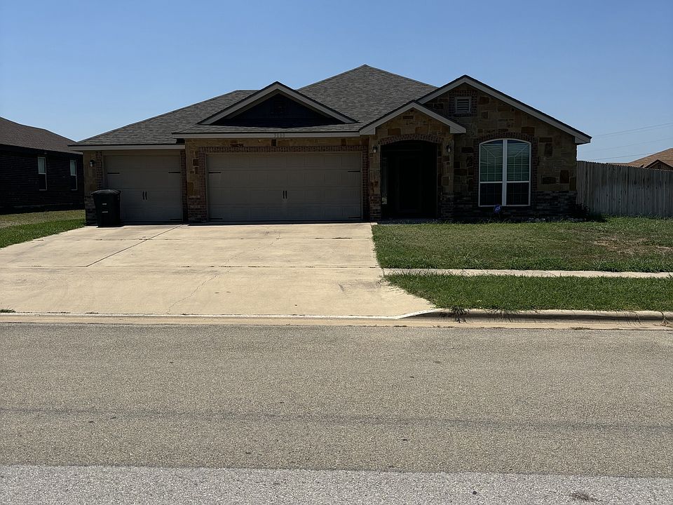 1st image of 3000 Tarrant County Dr