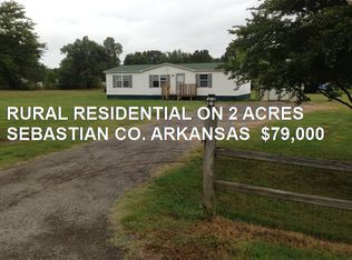 6011 Country Aire Loop, Hackett, AR 72937