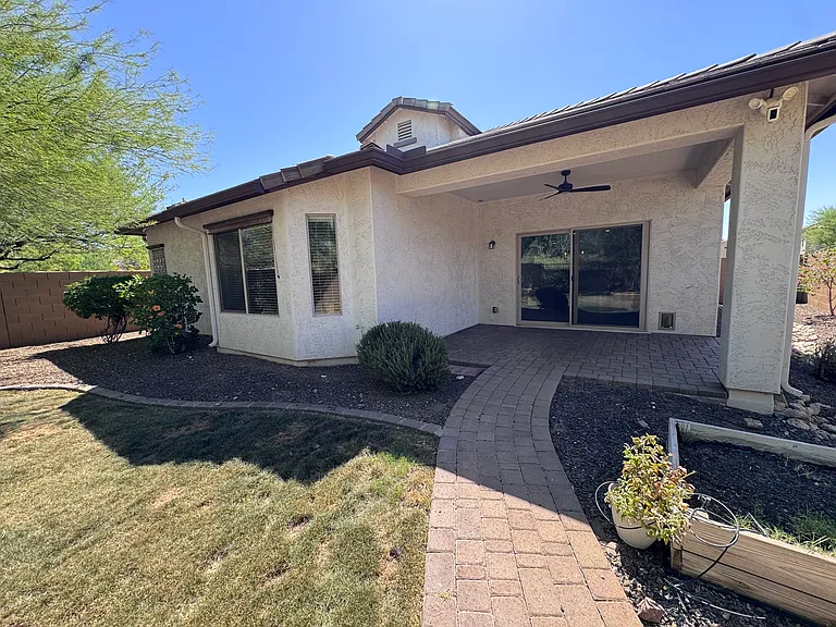 27424 N 19th Dr — Photo 31