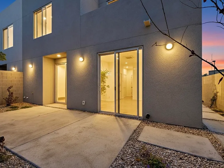 705 Alcalde Pl SW #1 — Photo 22