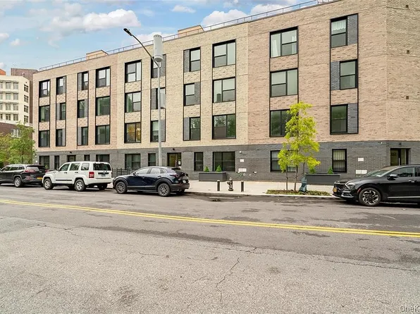 1715A Lacombe Ave APT 4A, Bronx, NY 10473