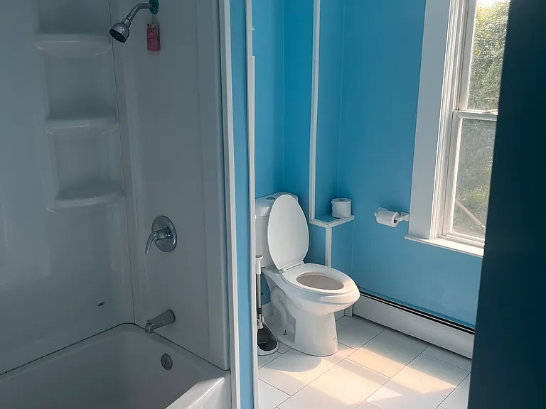74 Linden St #2 — Photo 7