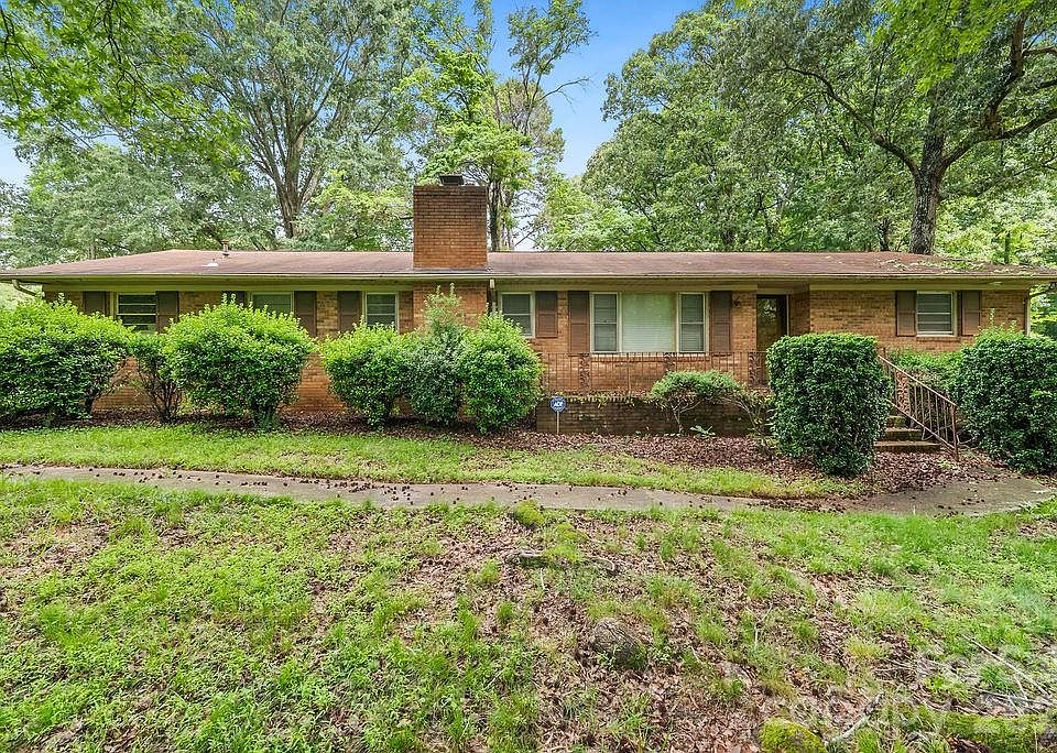 1st image of 4014 Peggy Ln
