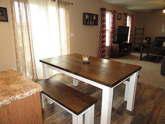 5th image of 515 Doral Ct