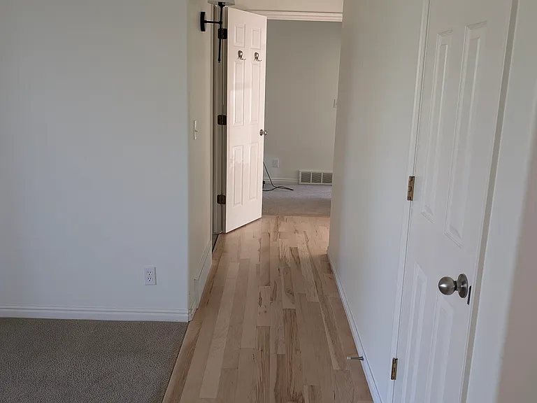1103 E Skyler Dr — Photo 30
