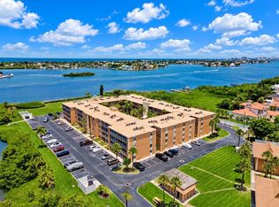 12760 Indian Rocks Rd APT 1034, Largo, FL 33774