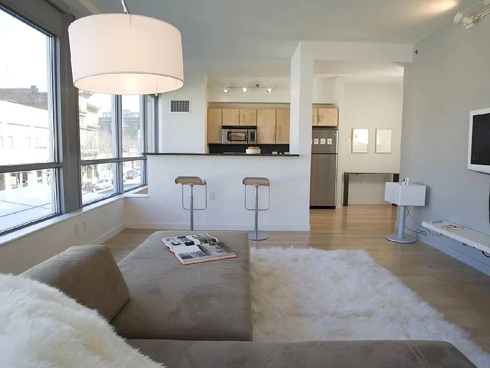1st image of 66 Main St APT 1018