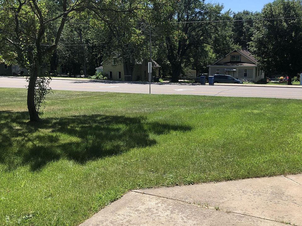 1st image of 838 N Benton Dr APT 4