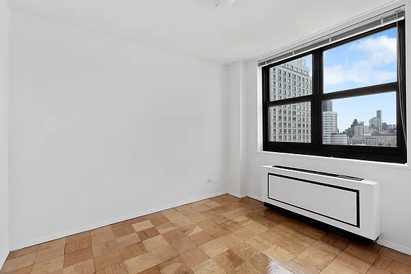 Rented by Byson Real Estate Company | media 13