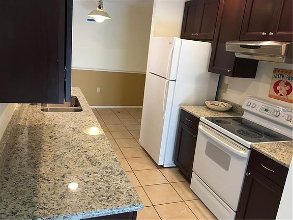 4th image of 5052 Silk Oak Dr