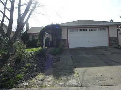 2nd image of 10212 Country Way