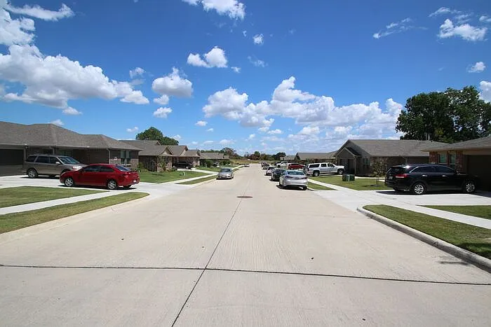 1325 White Sand Dr — Photo 23