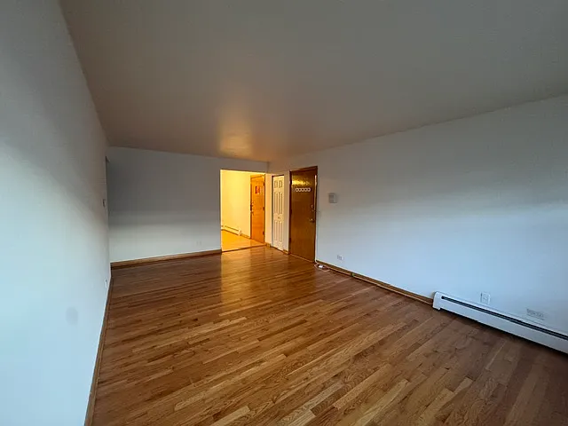 6810 N Northwest Hwy #3C — Photo 8
