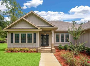 1520 Nearing Hills Cir, Chipley, FL 32428