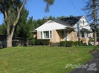 29548 Geraldine Rd, Farmington Hills, MI 48336