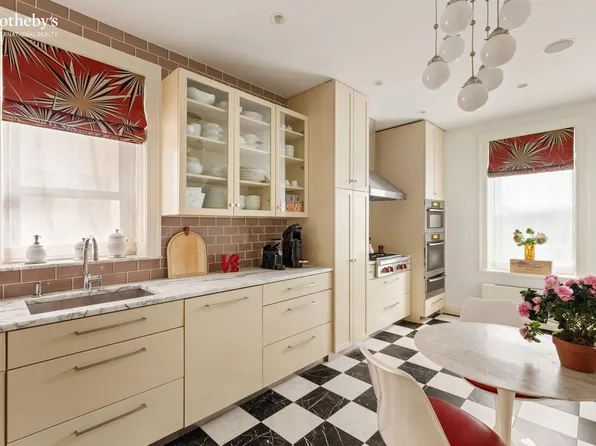 29 East 64th Street image 5 of 8