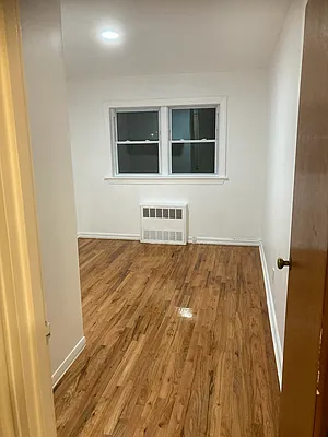 Rented by Guardian Group Realty | media 3