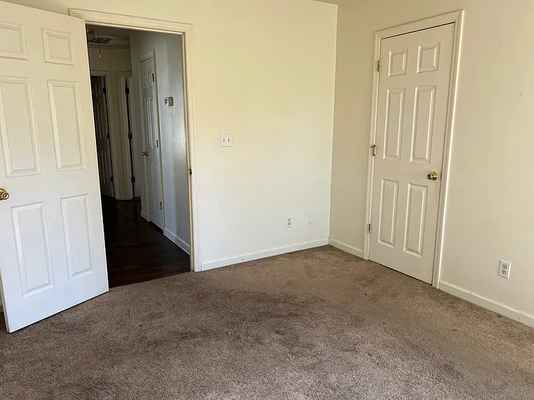 2306 Old Barton Chapel Rd — Photo 5