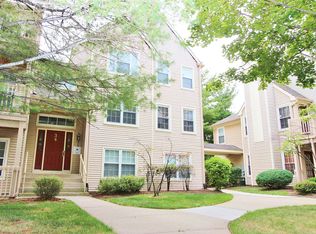 34 Spruce Ct APT 100, Clifton, NJ 07014