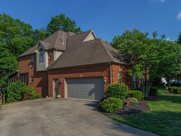 2nd image of 2297 Dogwood Trace Blvd