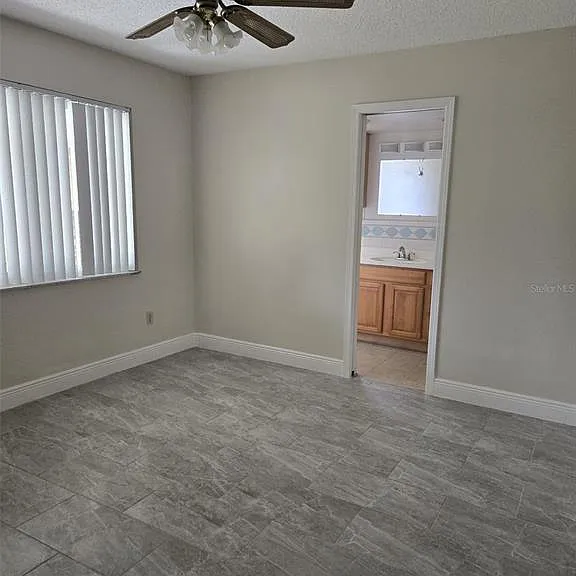 1420 Simmons Rd — Photo 9