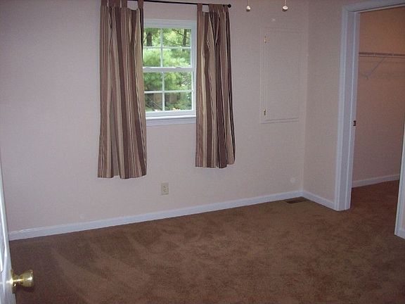 5th image of 6525 Deerskin Dr