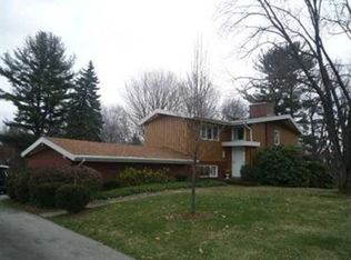 207 North Dr, Jeannette, PA