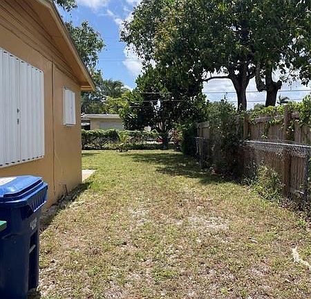 3rd image of 3430 NW 4th Ct