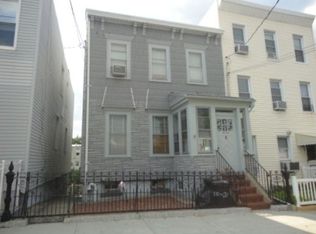 2024 43rd St, Astoria, NY 11105