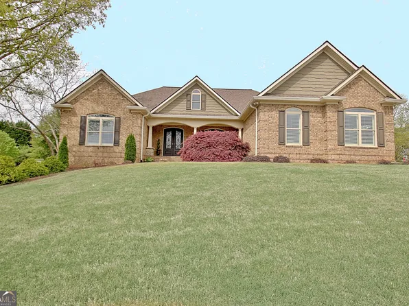 100 Wickham Dr, Tyrone, GA 30290