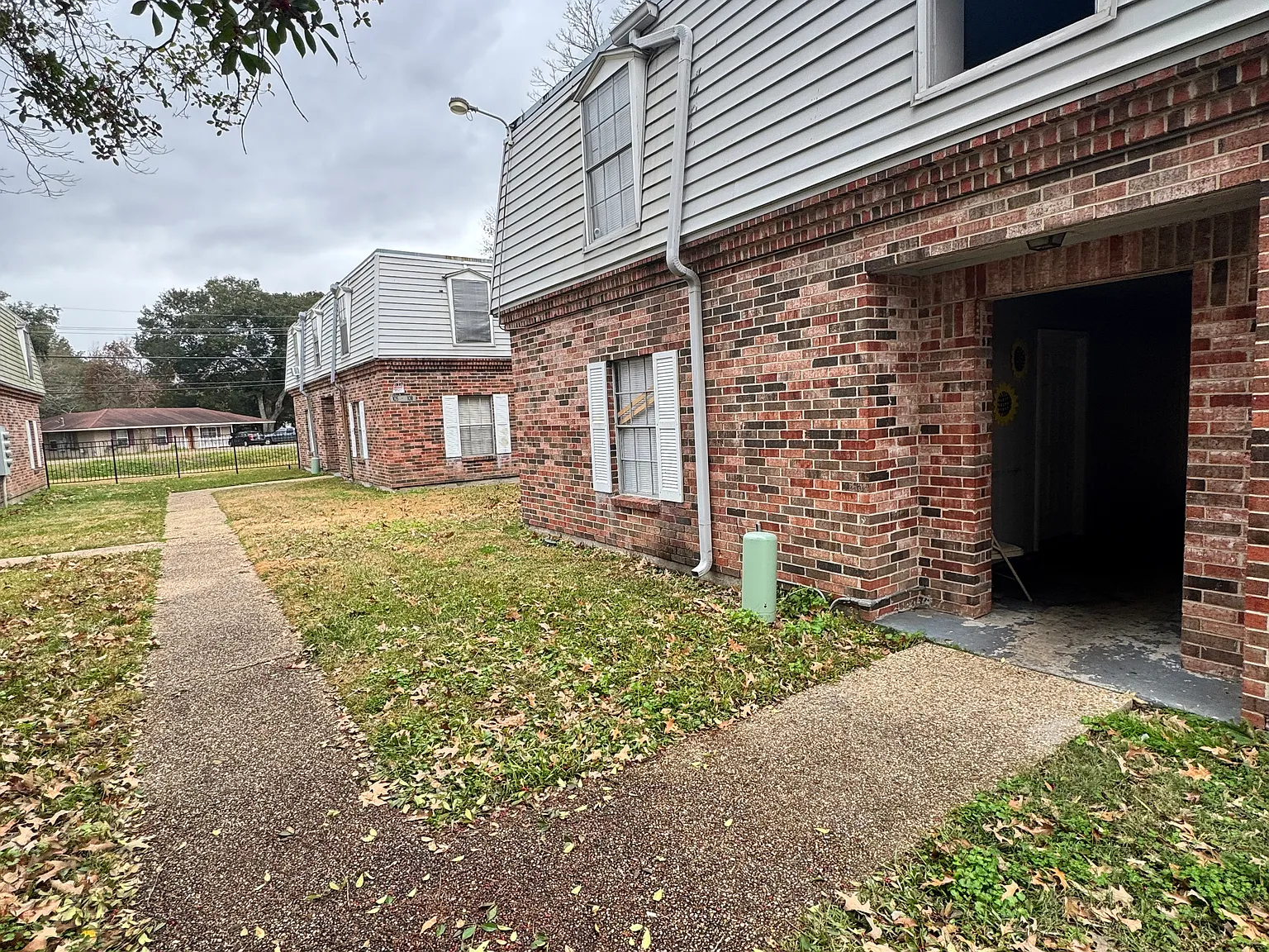 1 bed, 850 sqft, $850 — Photo 2