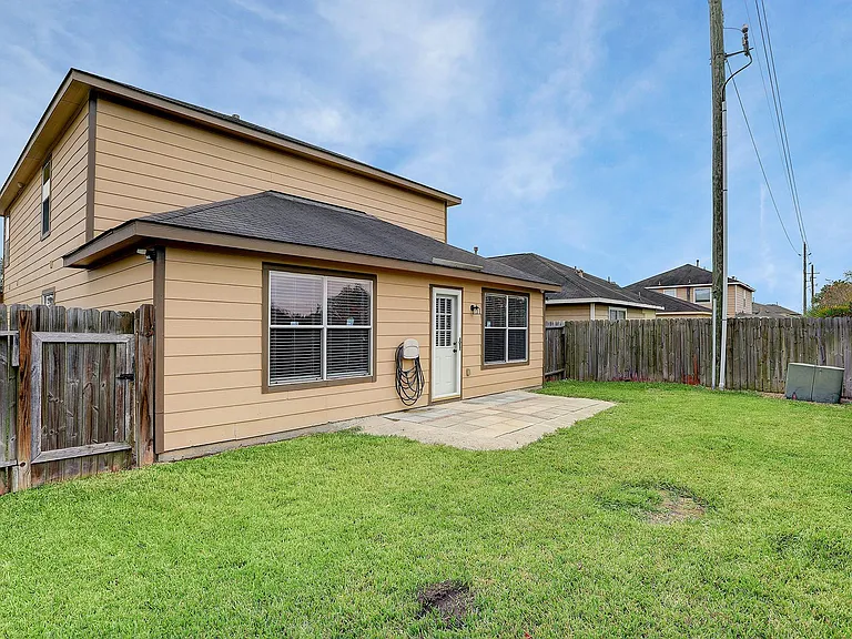 223 Sunset Colony Dr — Photo 31